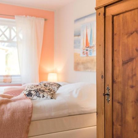 Buten Un Binnen Zingst Bagian luar foto